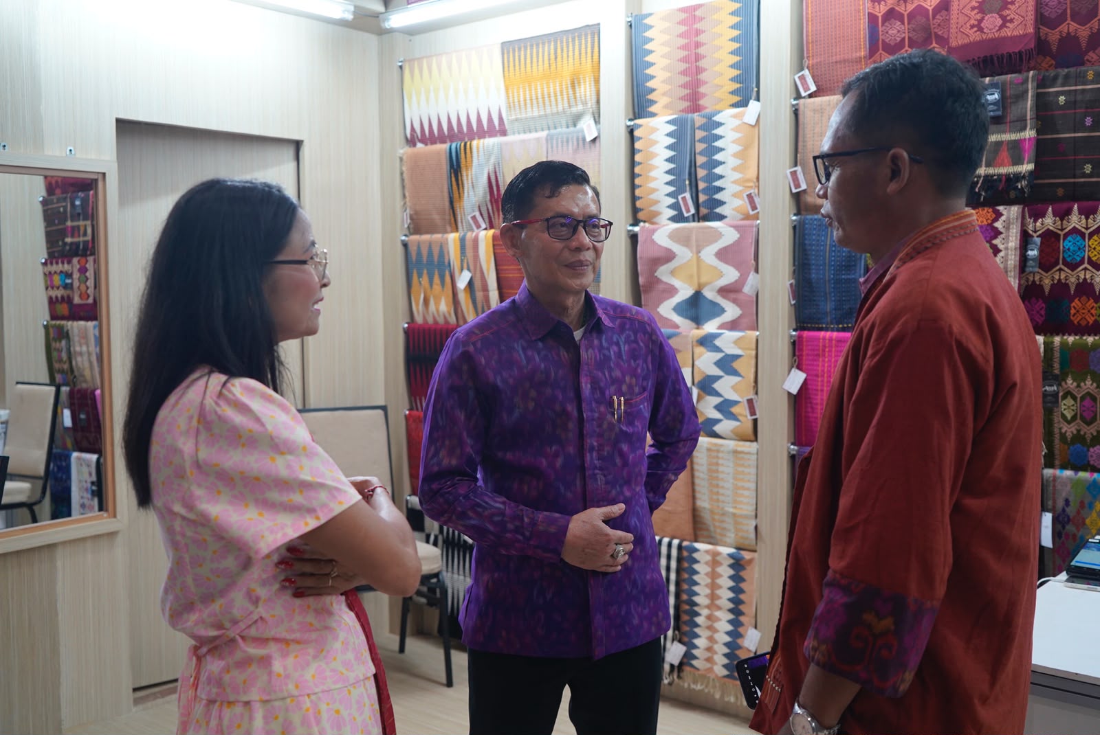 Kunjungi Pameran 