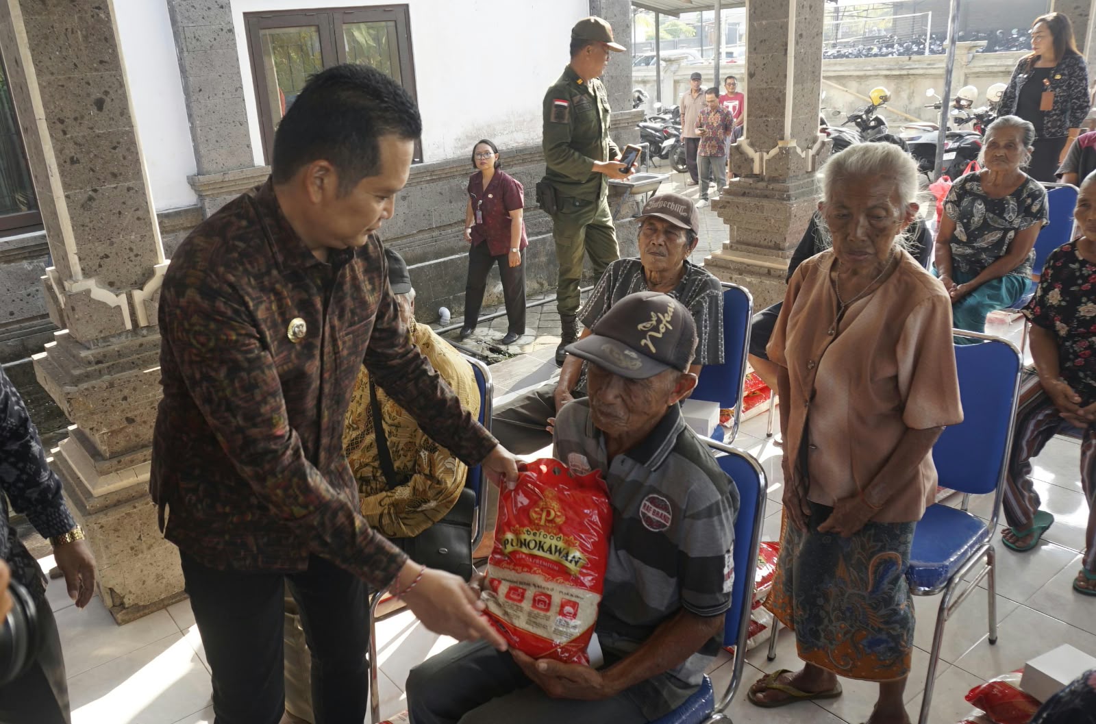 Bantuan 