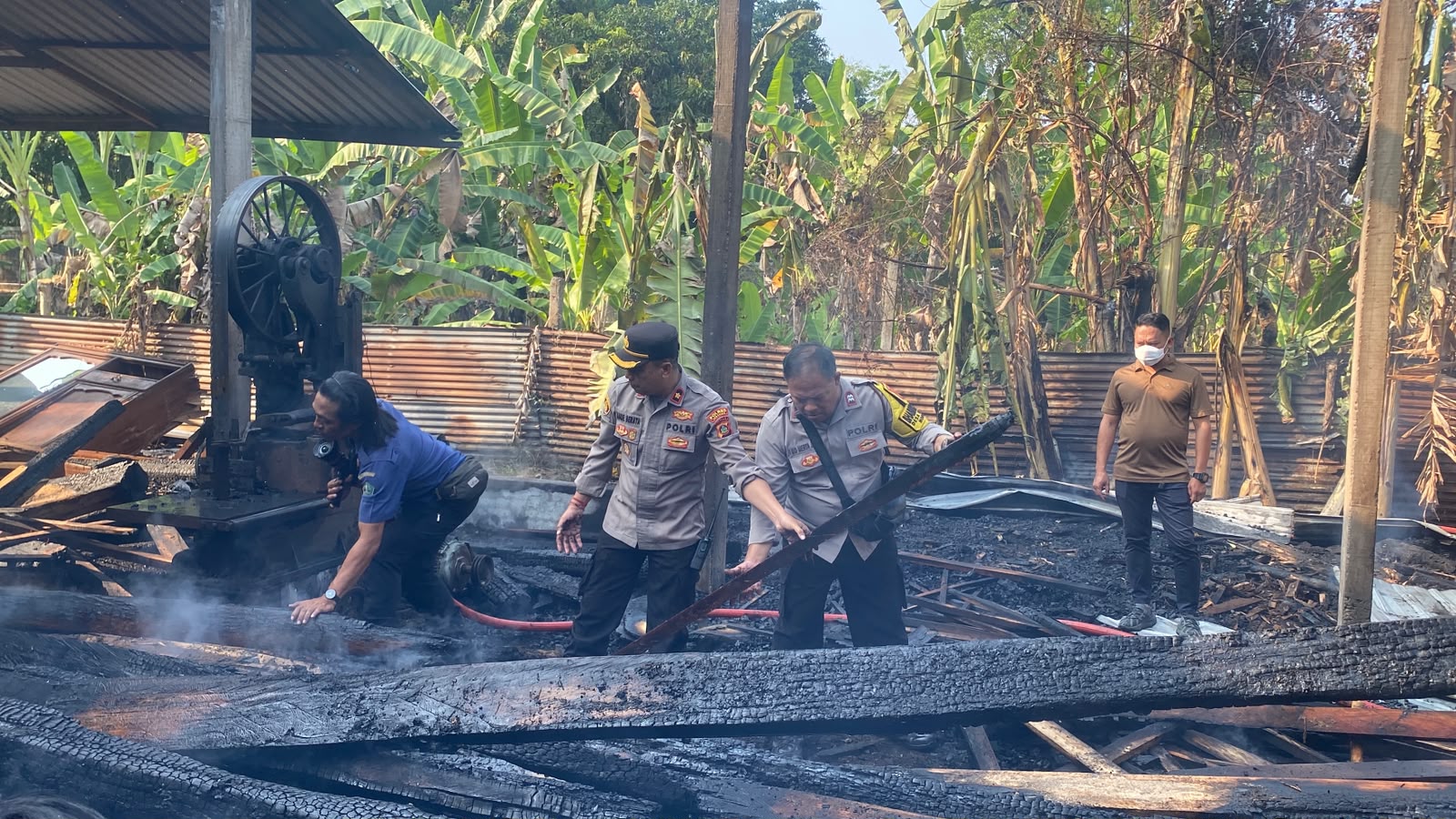 Kebakaran Gudang Kayu 