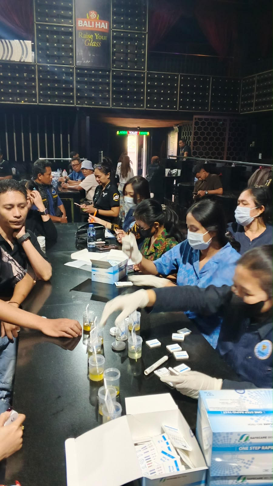 tes urine pegawai boshe 