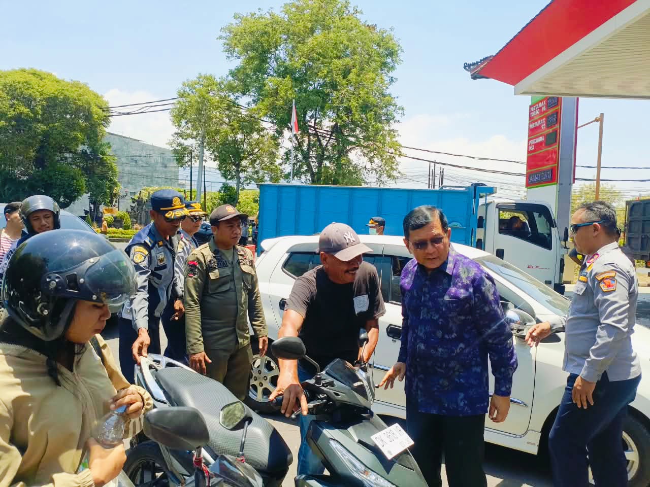 Pantau BBM