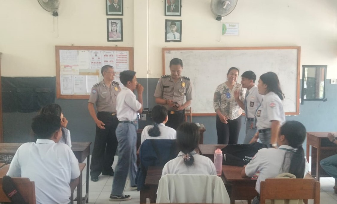 Polisi minta siswa waspada kejahatan digital 