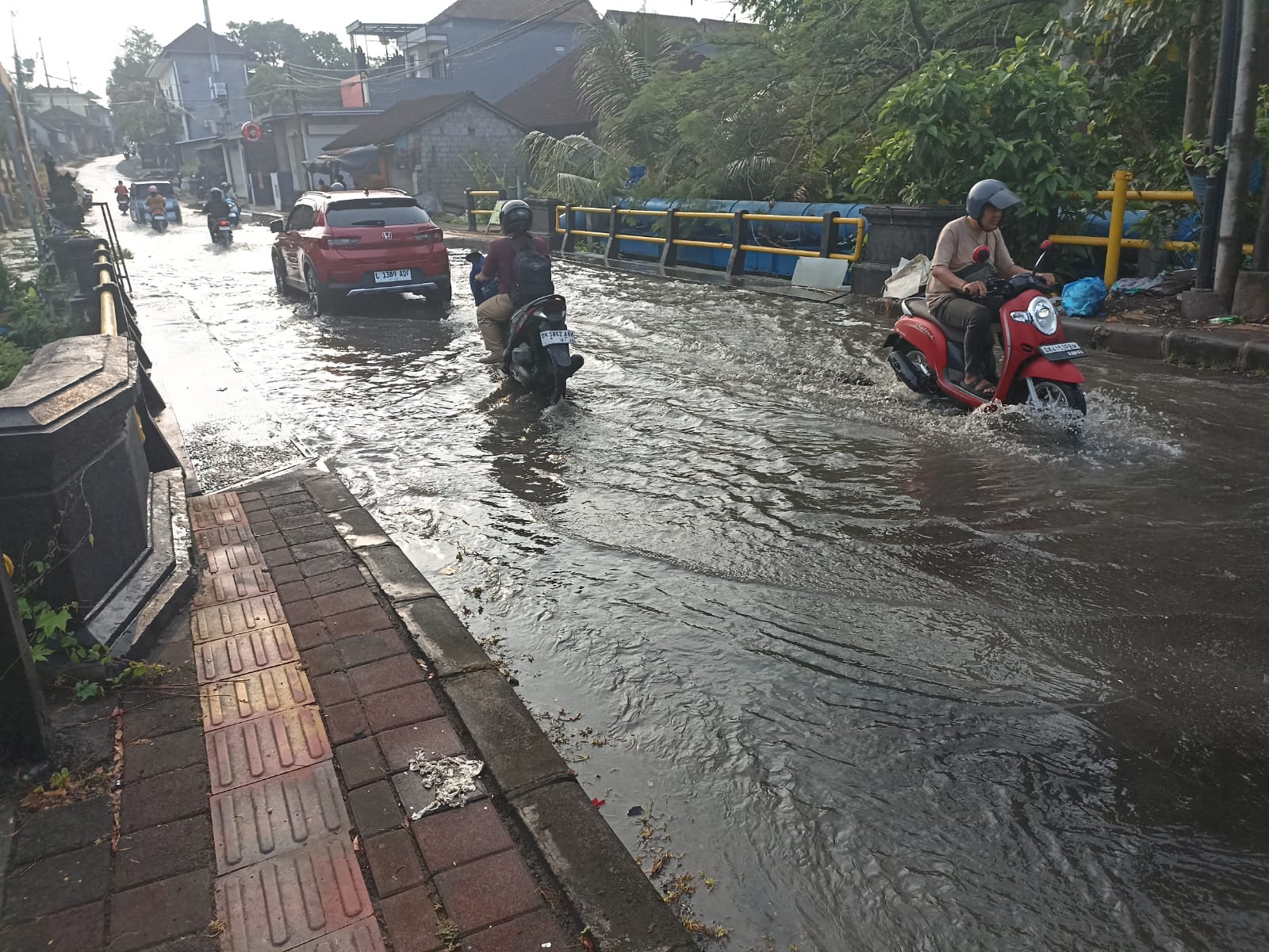 Genangan 