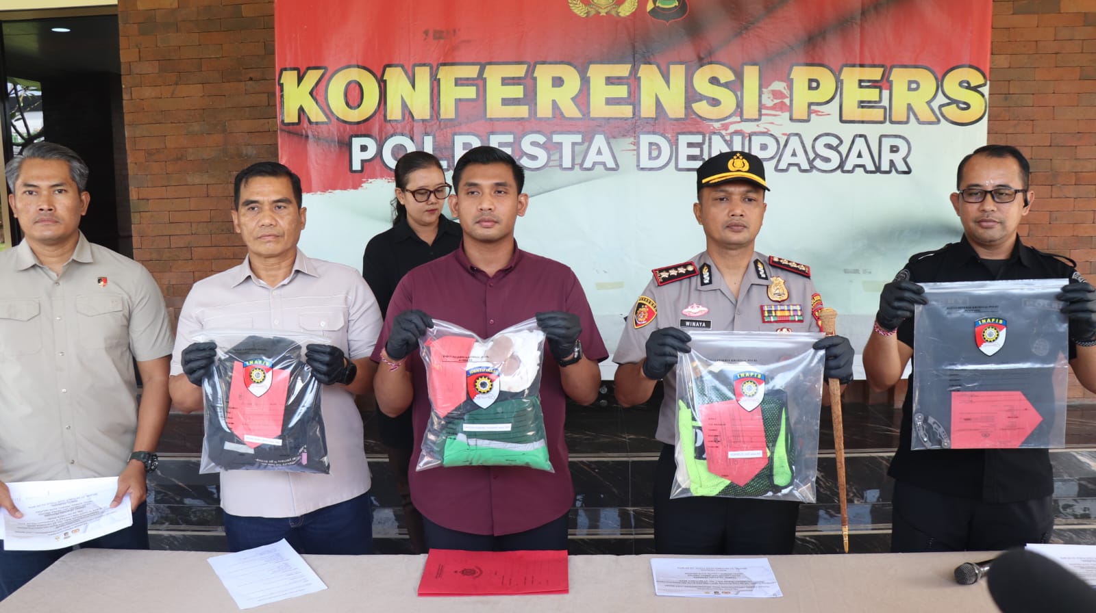 Polresta memberikan keterangan kepada pers 