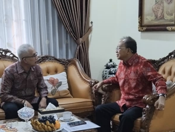 Diskusi 
