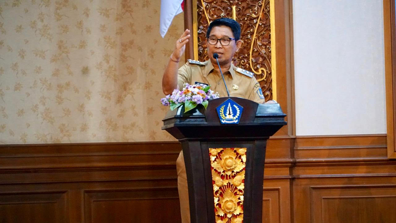 Bupati Badung I Wayan Adi Arnawa 