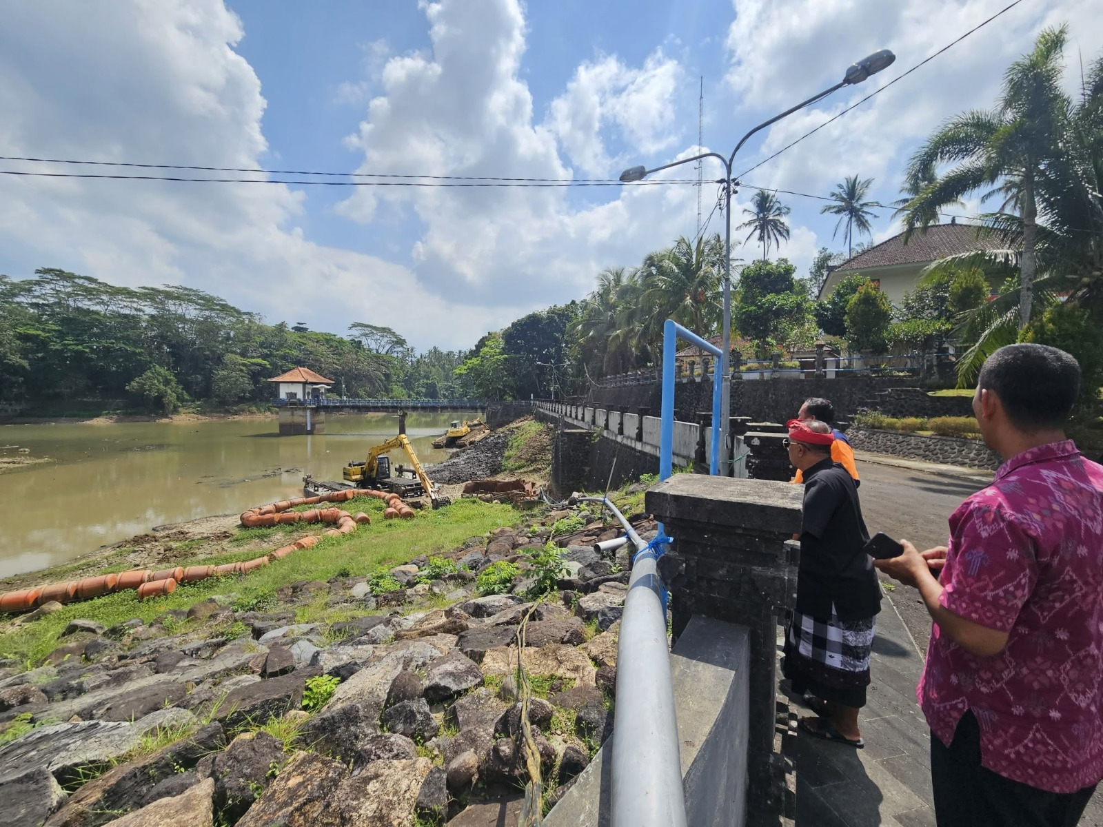 bendungan