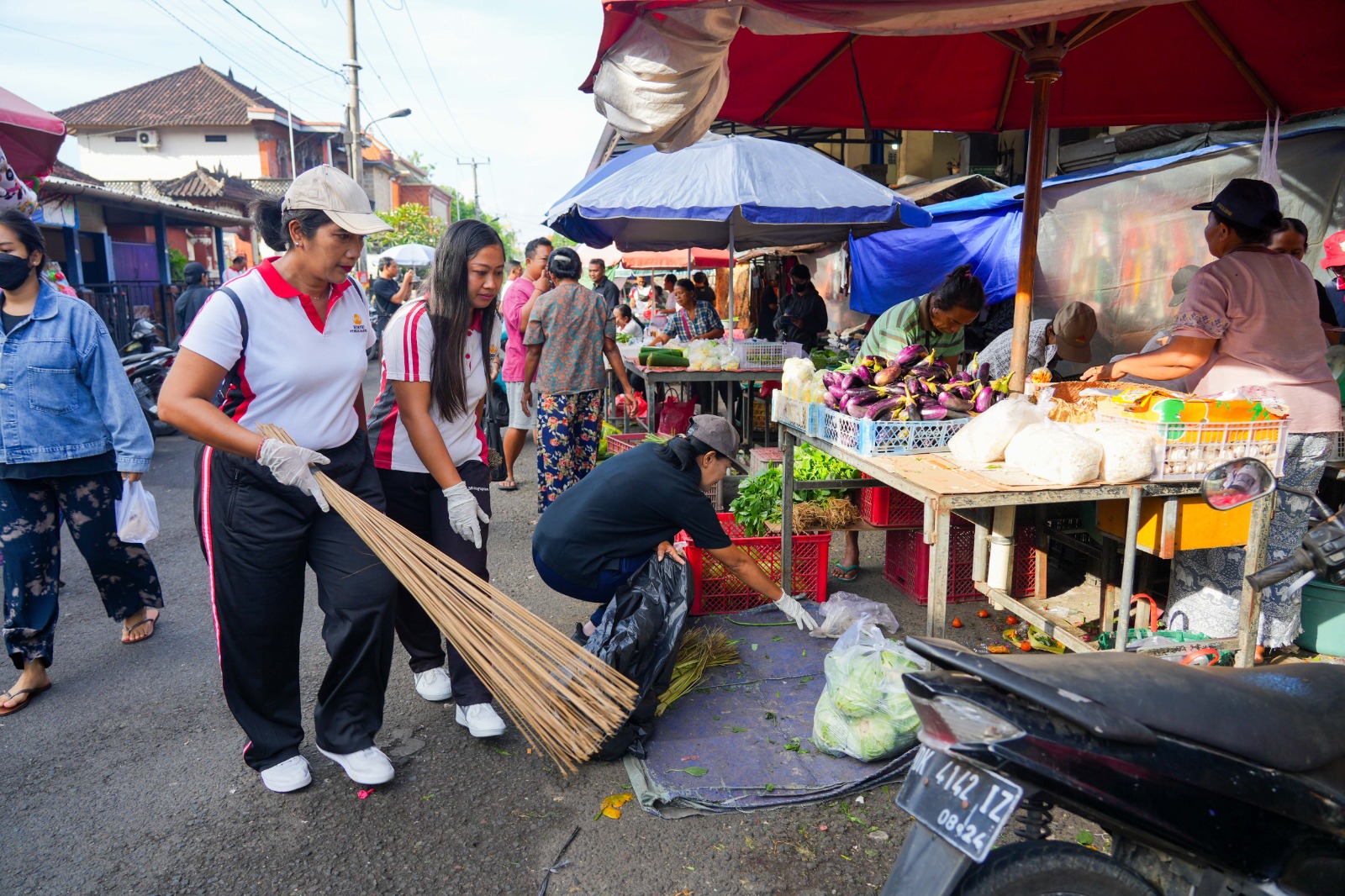 bersih pasar