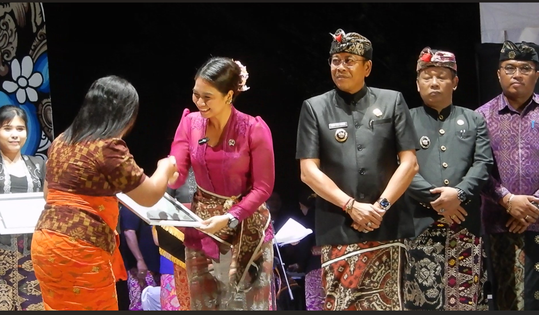 festival karangasem