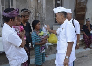 Gubernur Bali Made Mangku Pastika