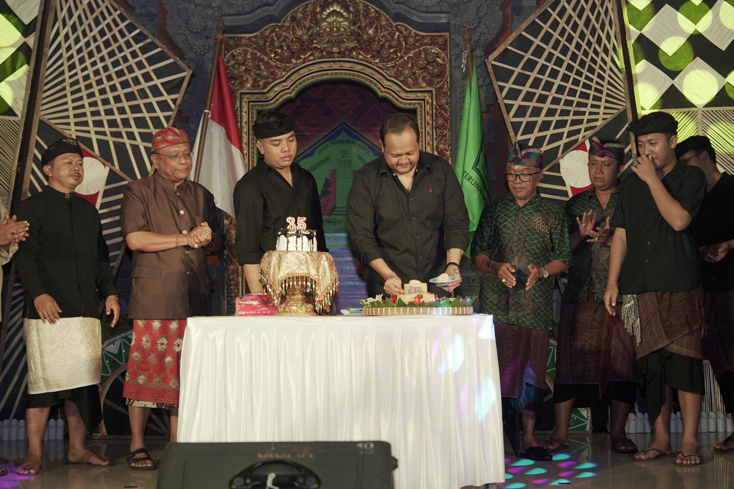 HUT STT