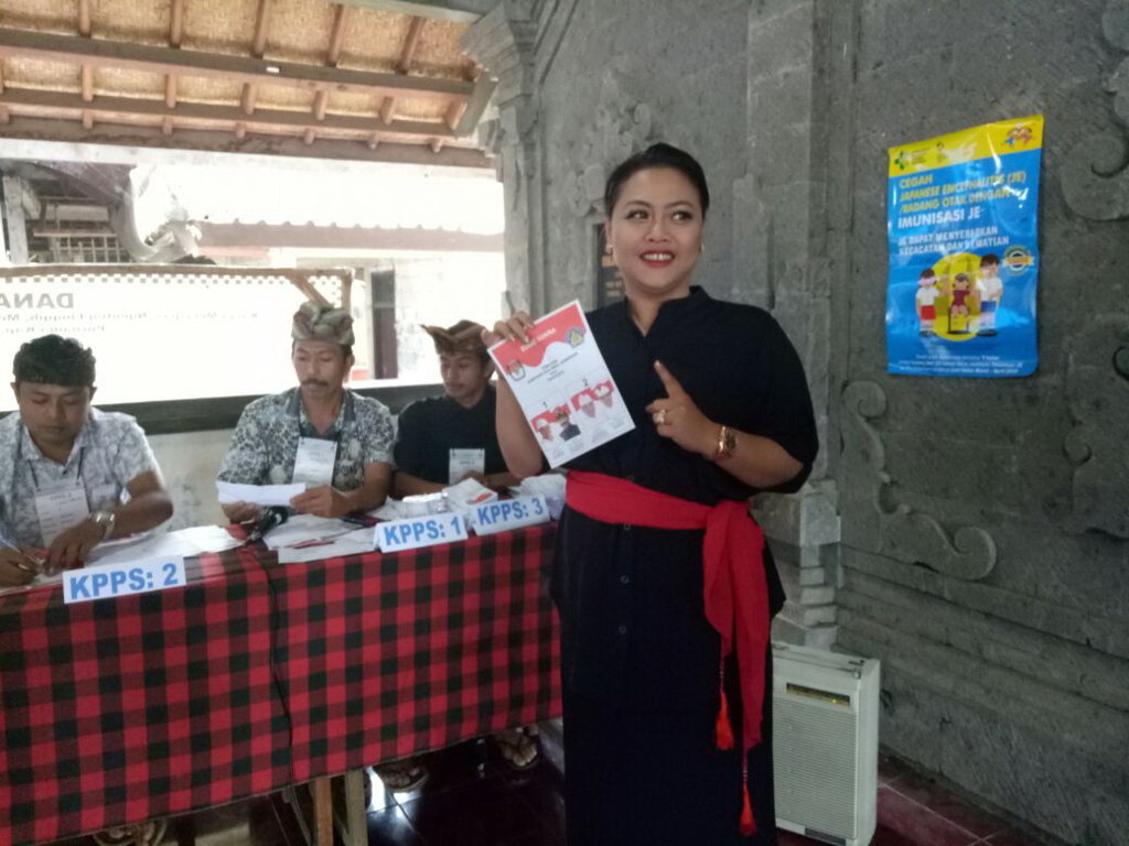 Bupati Tabanan Ni Putu Eka Wiryasuti