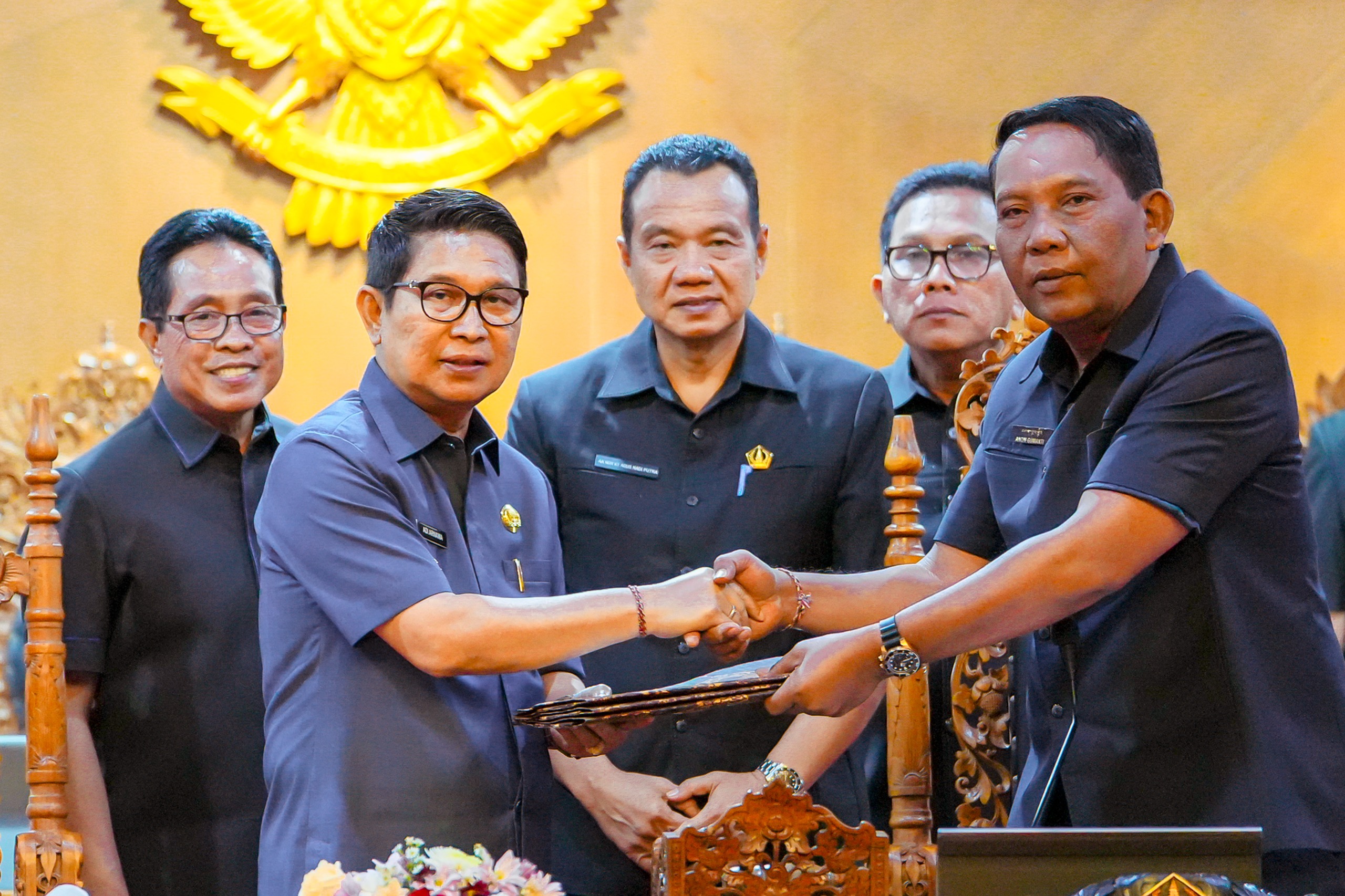 rapat paripurna