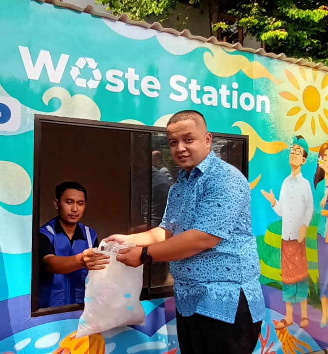 waste station