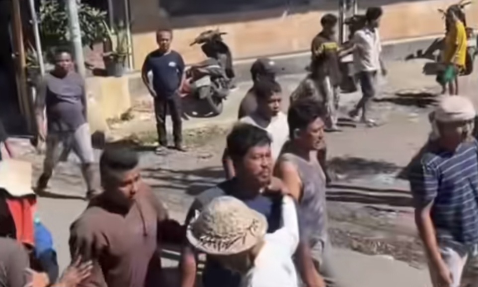 masyarakat