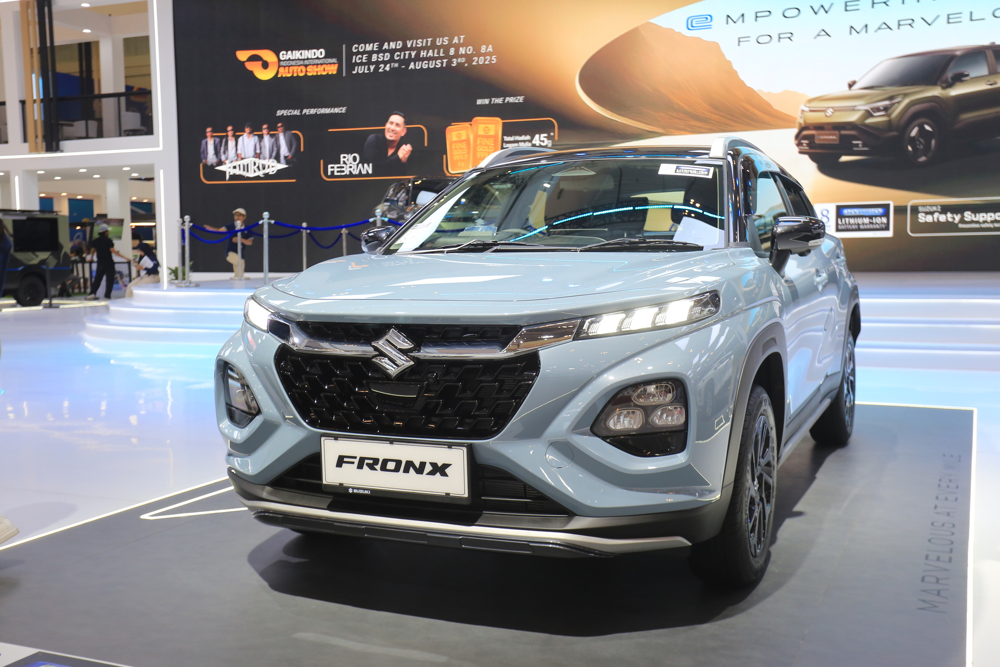 Suzuki Fronx