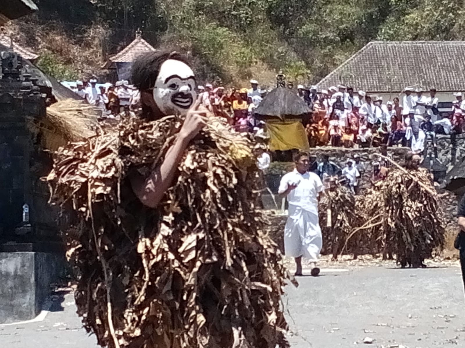 tari barong