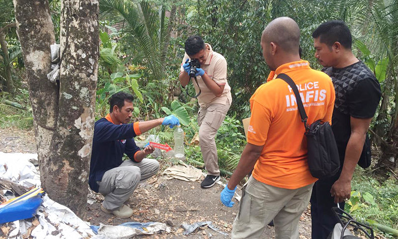 Terbelit Masalah Ekonomi, Tenggak Cairan Kimia