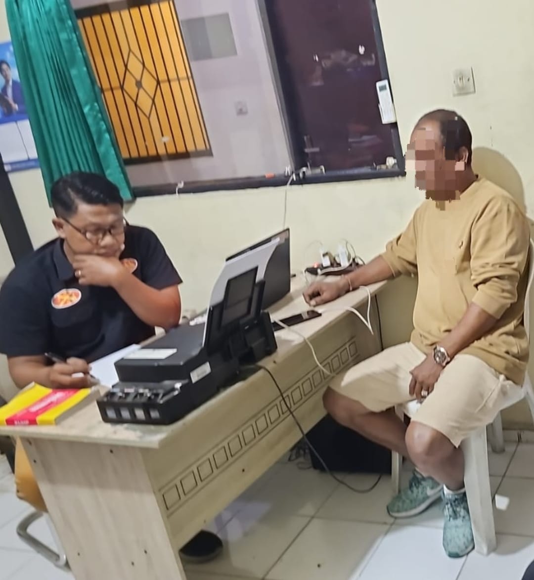 PENGUSAHA LAPOR POLISI