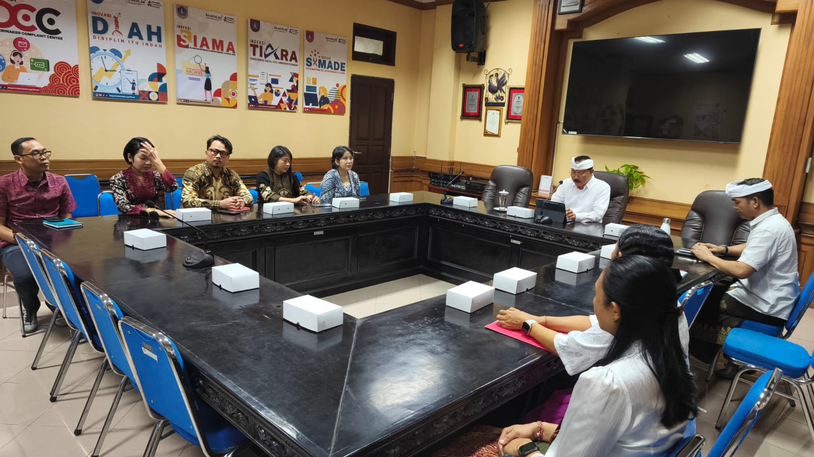 pertemuan Disperinaker Badung dengan Management Coca Cola