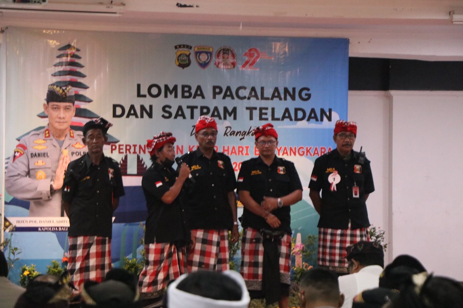 lomba pecalang