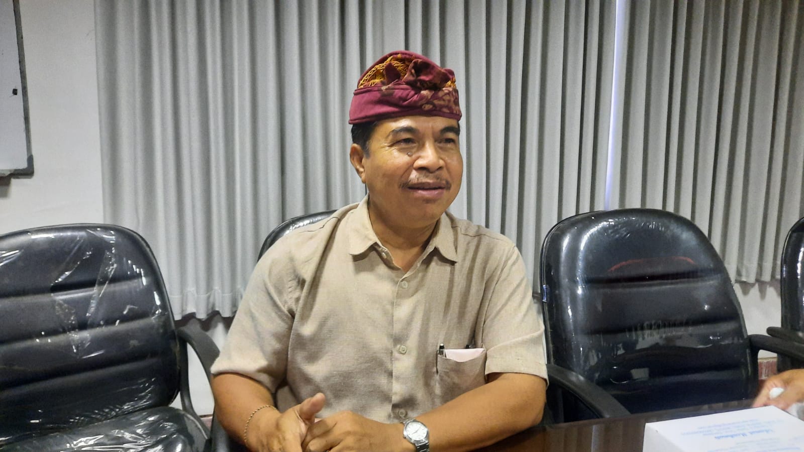 Prof. Made Arya Utama, SH., M.Hum.