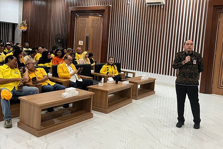 pendidikan politik
