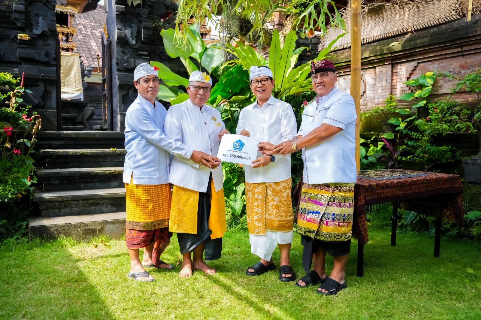 dewa yadnya
