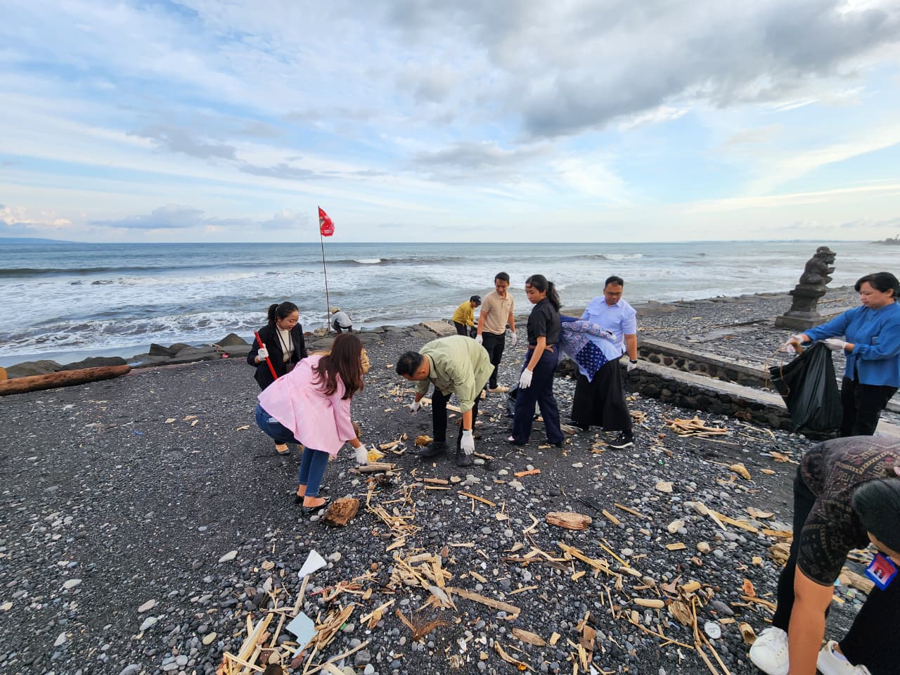 bersih pantai