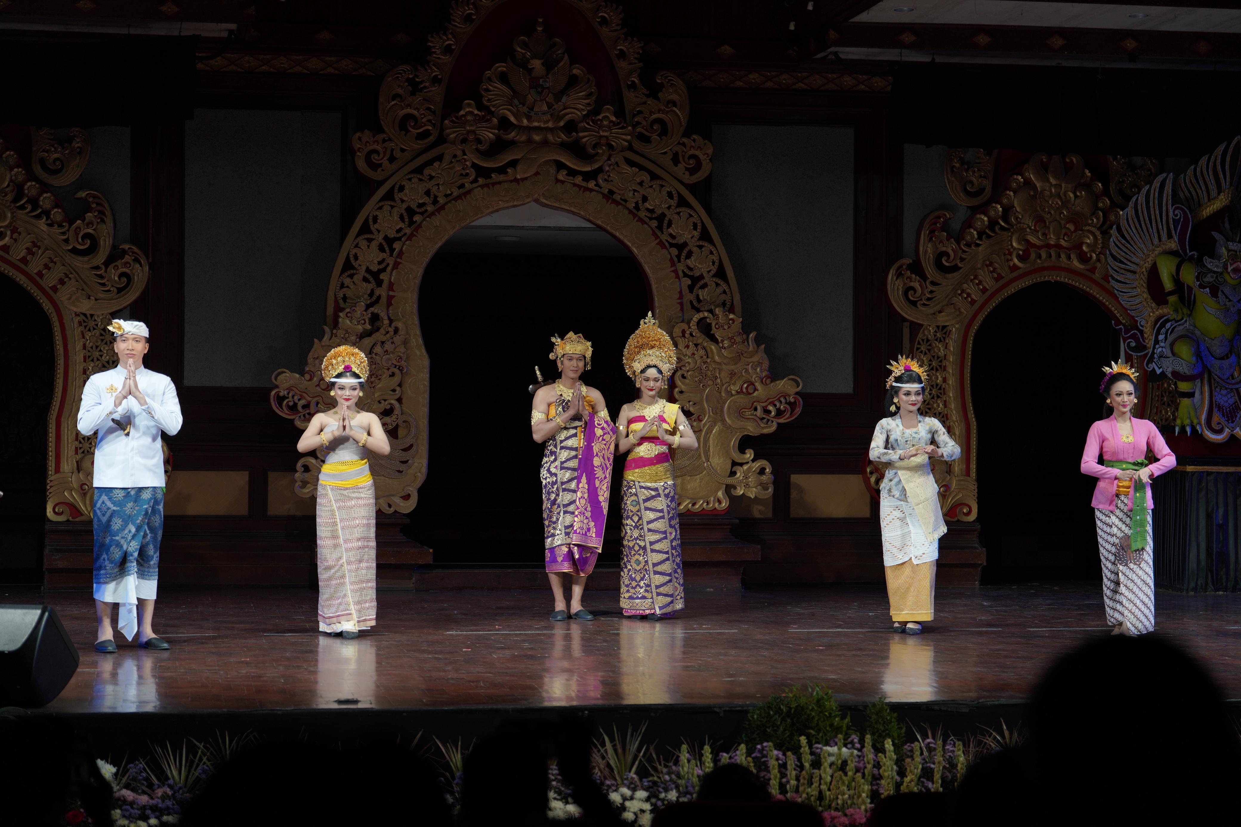 busana bali