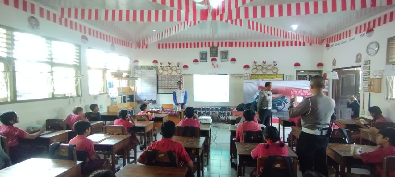 sekolah