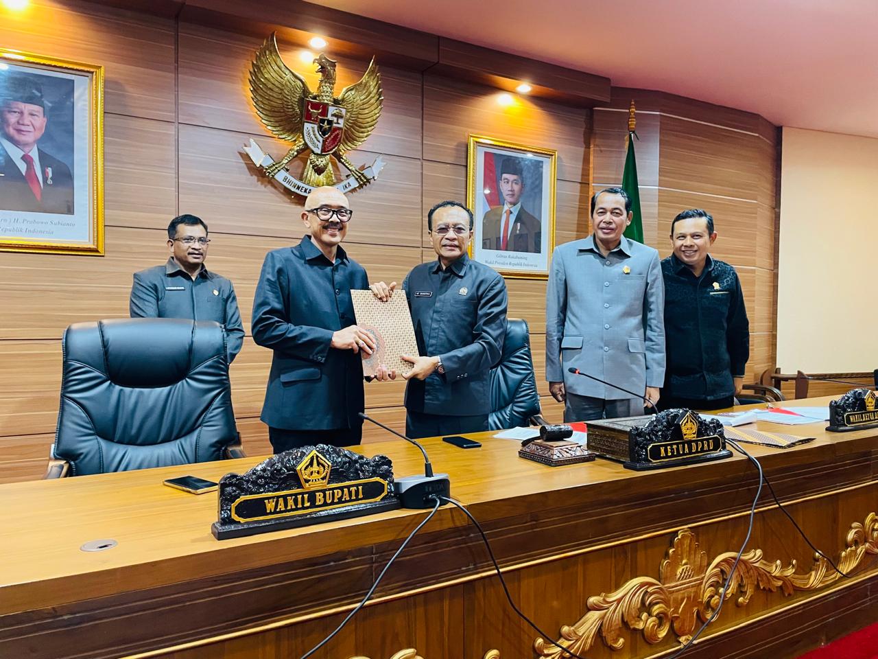 sidang paripurna