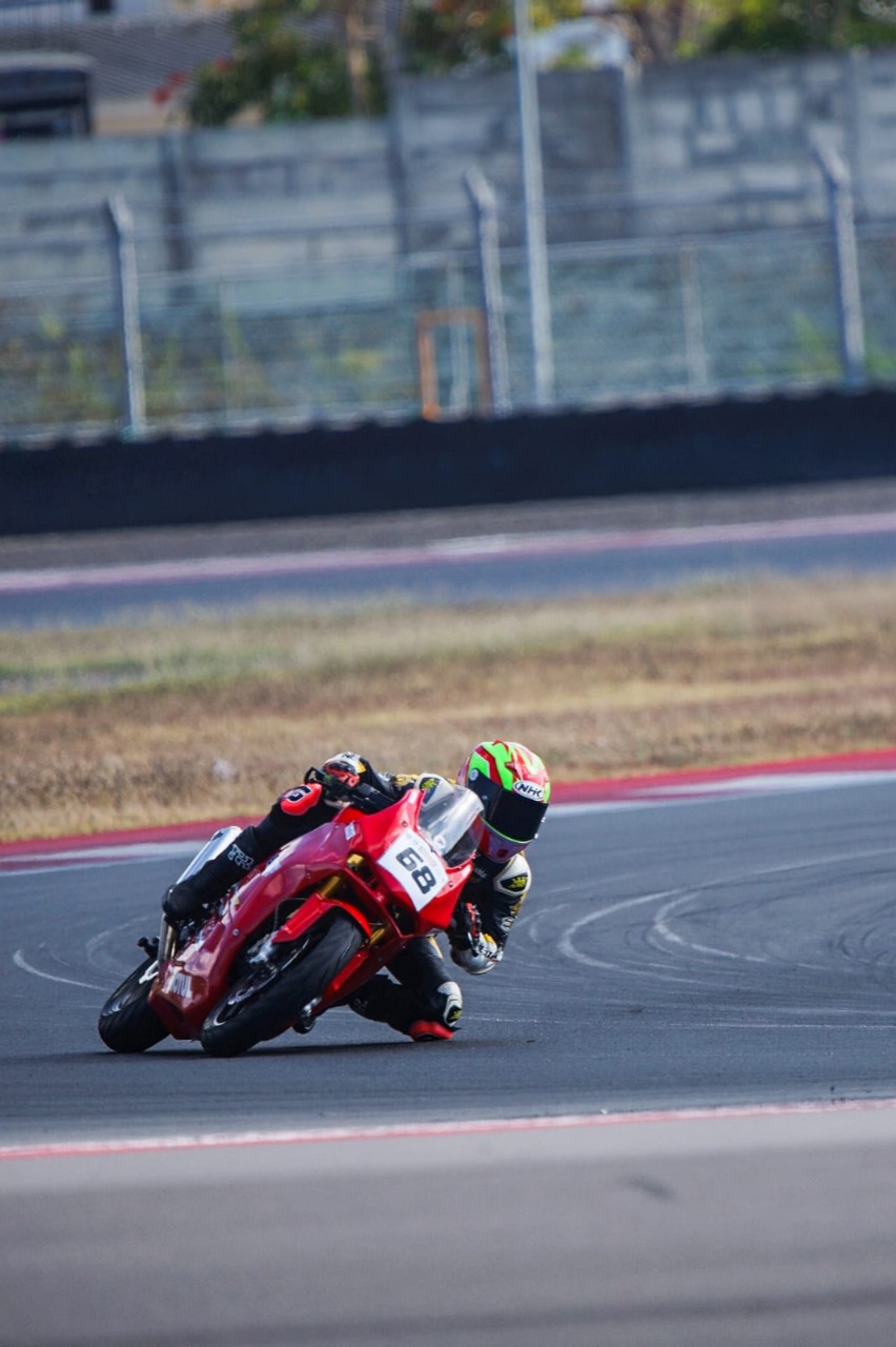 Honda CBR250RR SP 