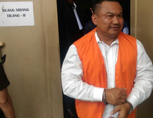 hukum