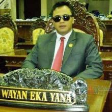 I Wayan Ekayana