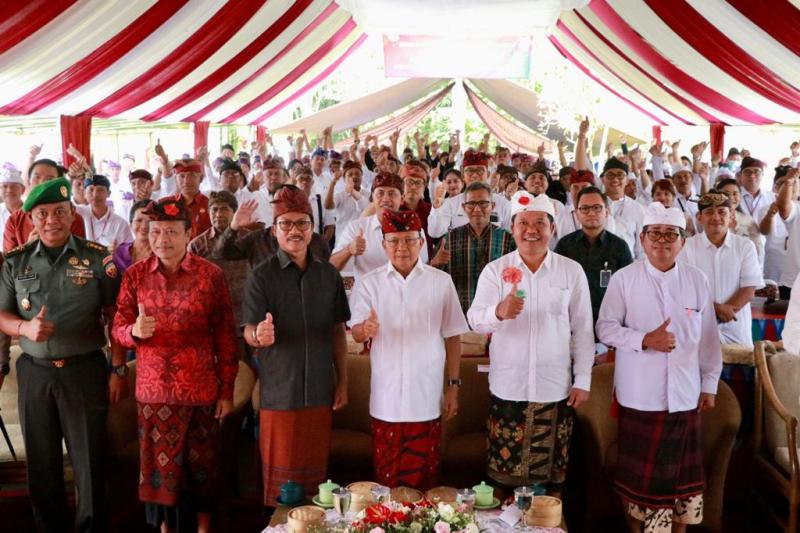 Gubernur Koster Ajak BKS LPD Perkuat Fungsi Keuangan Desa Adat Berbasis ...