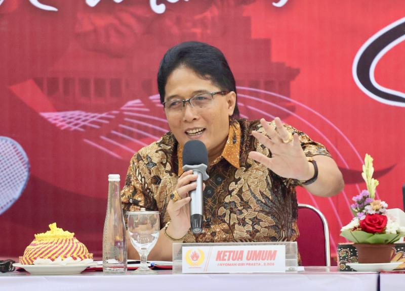 Giri Prasta Pimpin Rapat Perdana KONI Bali