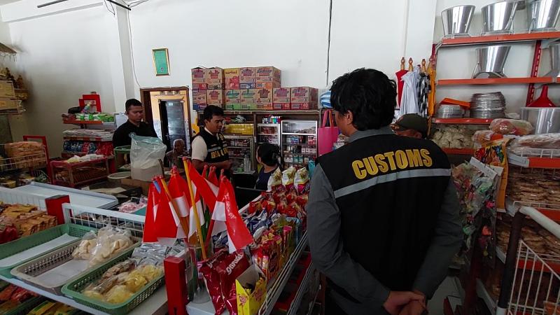 Berantas Peredaran Rokok Ilegal, Tim Gabungan Razia Kios dan Warung Kelontong