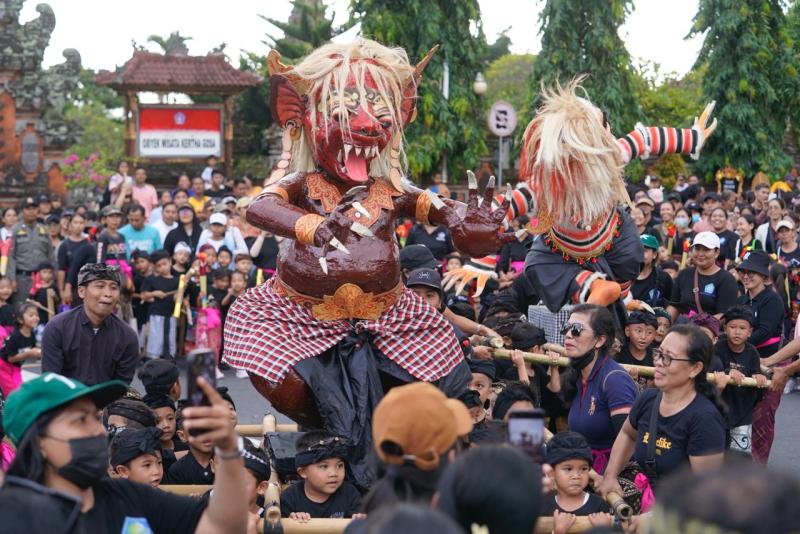 Anak-Anak PAUD di Klungkung Gembira Ikuti Parade Ogoh-Ogoh