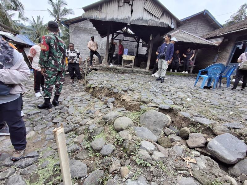 Tanah Merayap di Lokapaksa Berstatus Waspada, BMKG Pastikan Bukan Dipicu Aktivitas Tektonik