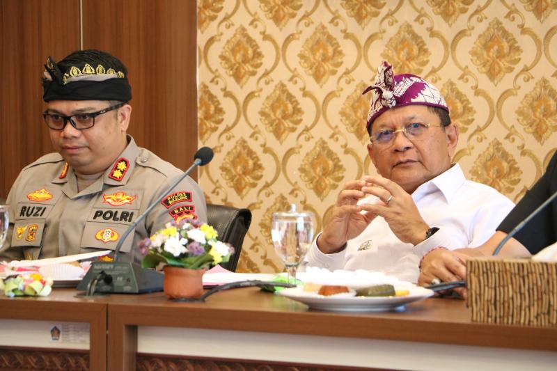 Bupati Sutjidra Tegaskan Kesiapan Pengamanan Sambut Nyepi dan Idulfitri