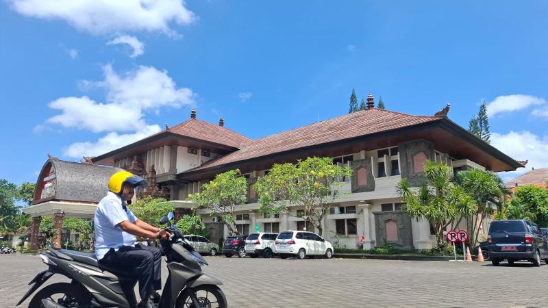 Pemkab Tabanan Wajibkan Pegawai Absen Pakai Koordinat Rumah Saat WFH