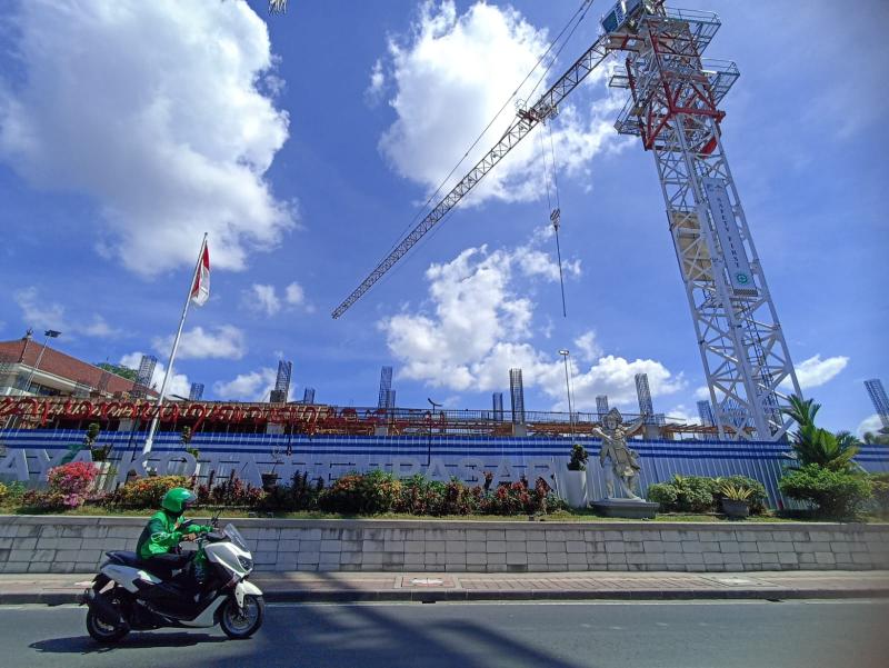 Tingkatkan Layanan, Gedung Policentral Lima Lantai RSUD Wangaya Dikebut Rampung Akhir 2026