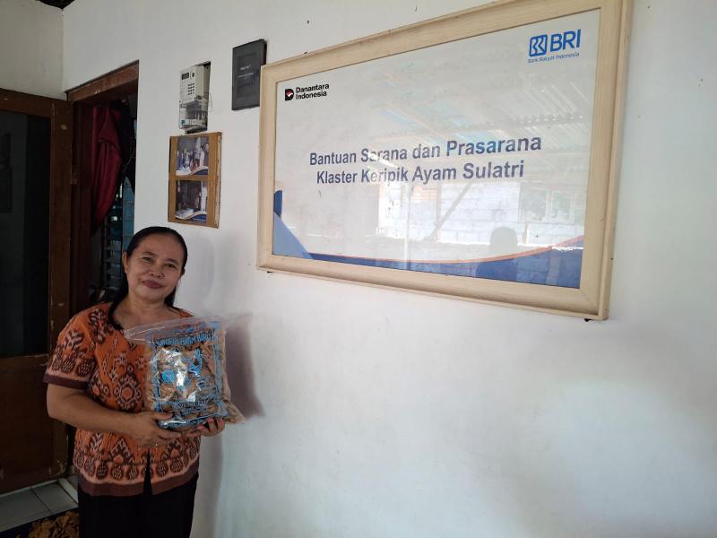 Klasterku Hidupku BRI, Usaha Keripik Ayam Biru di Denpasar Terus Berkembang dan Berdaya