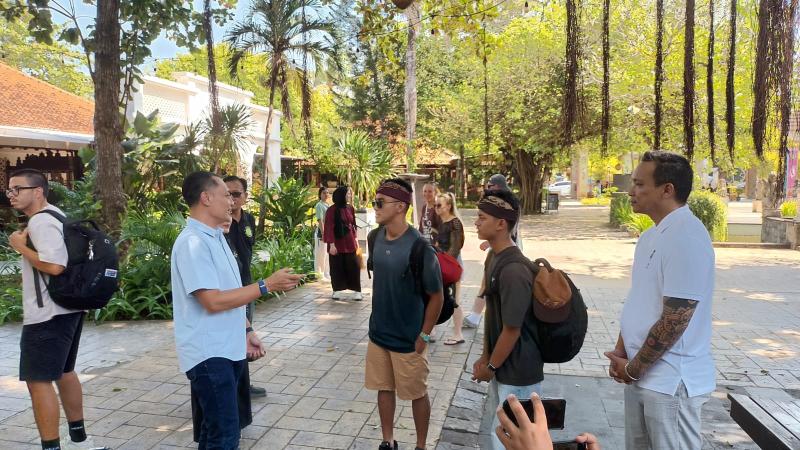 Pembalap Mario Aji dan Veda Ega Berlibur di Nusa Dua, Diharapkan Jadi Duta Promosi Internasional