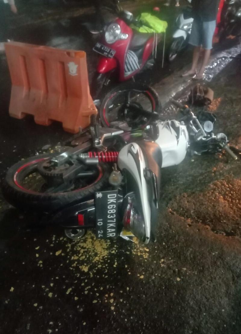 Pemotor "Adu Jangkrik", Ngurah Adi Tewas Di Tempat | Bali Tribune